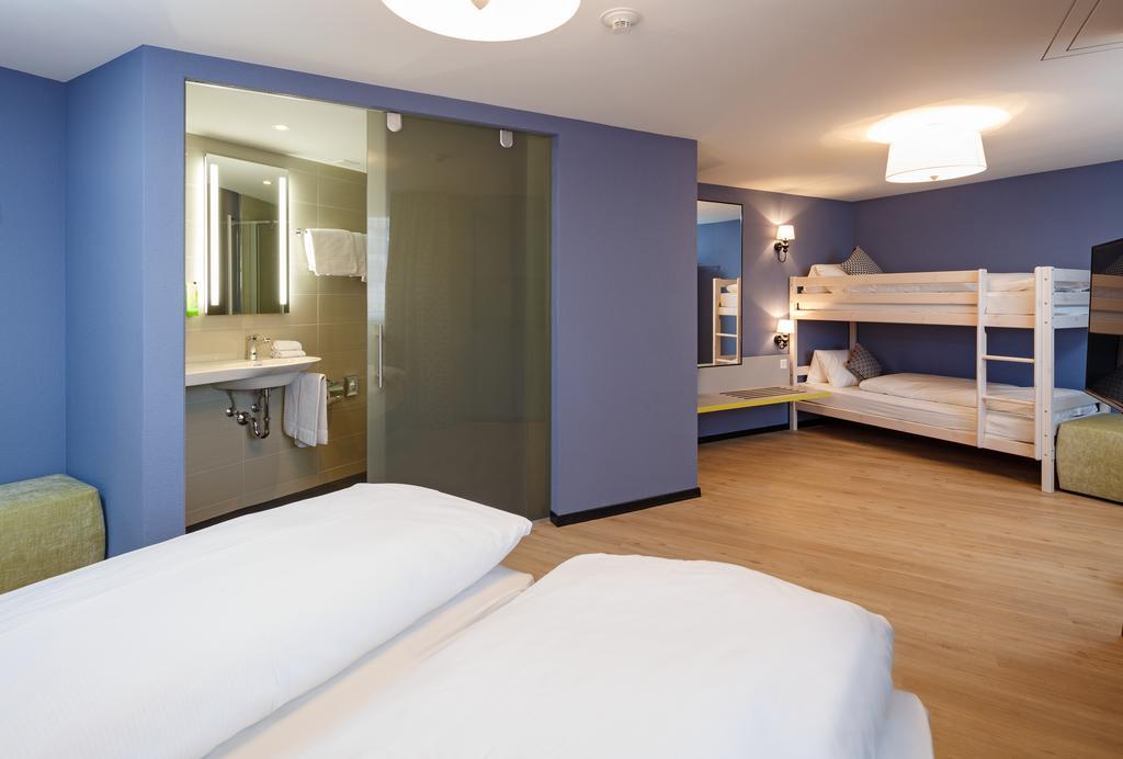 Hotel & Restaurant Chaernsmatt Rothenburg Room photo